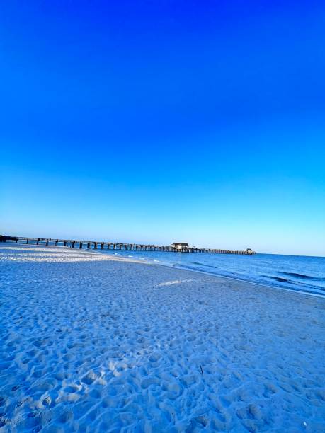 istock GOOD MORNING LOVELY MORNING ON THE BEACH 1420743099