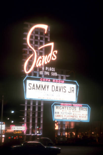 vintage sands las vegas casino segno - las vegas metropolitan area the las vegas strip casino sign foto e immagini stock