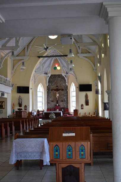 the interior design of the cathedral of the immaculate conception, st. george's, grenada - hurricane ivan 個照片及圖片檔