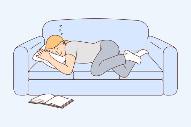 wanita muda tidur di sofa - tidur siang ilustrasi stok
