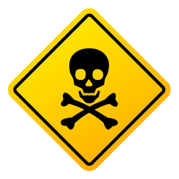 знак предупреждения об опасности с черепом, векторная иллюстрация - danger toxic waste hazardous area sign symbol stock illustrations