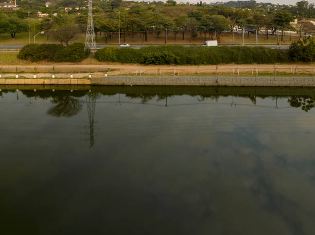 istock Drone ride on Pinheiros Highway, at Sao Paulo 1421120821