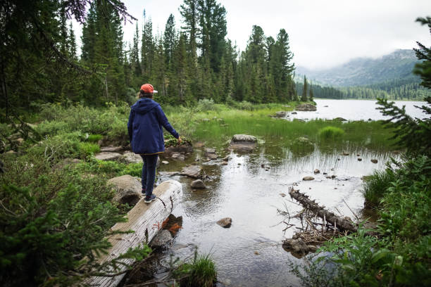 istock hiking woman 1421206898