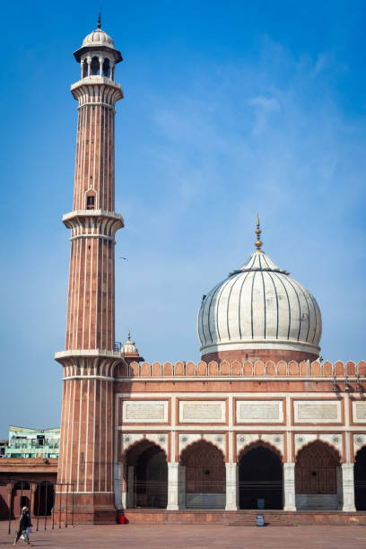 jama masjid, old town of delhi, india. - delhi india islam jama masjid imagens e fotografias de stock