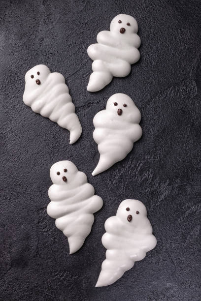 istock Meringue ghoast as halloween party decor 1421216306