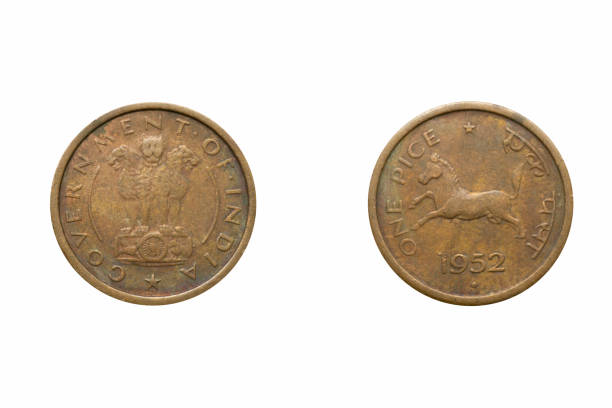 istock One Pice Coin year 1952, front and back, India 1421225632