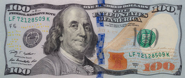 старая искаженная банкнота в 100 долларов для - distorted distorted image one hundred dollar bill currency стоковые фото и изображения