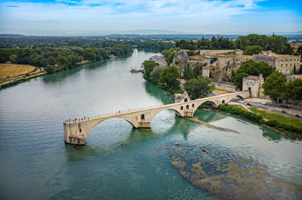 istock Avignon France 1421269517