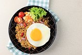 gebratene-indomie-fried-nudeln.jpg?b=1&s