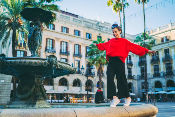 istock Tourist in Barcelona 1421321650