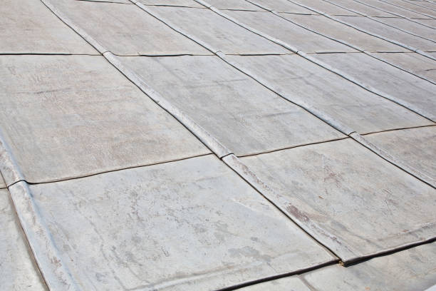 istock Old lead roof detail with thin lead sheets 1421322289
