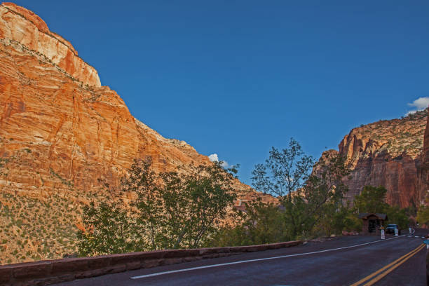 istock Zion Park Boulevard scenery 2626 1421406586