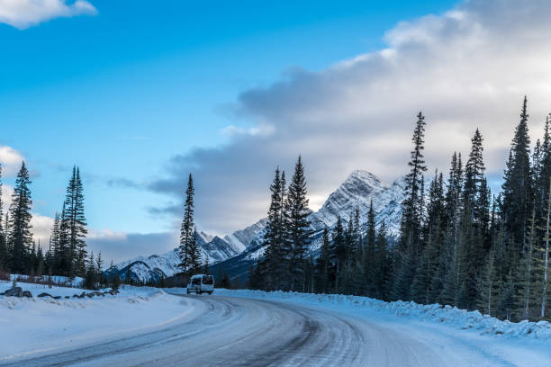 istock Kananaskis Country 1421455545
