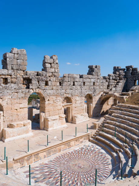 kibyra antigua ciudad, burdur. turquía - mosaic ancient greek culture greek mythology fotografías e imágenes de stock