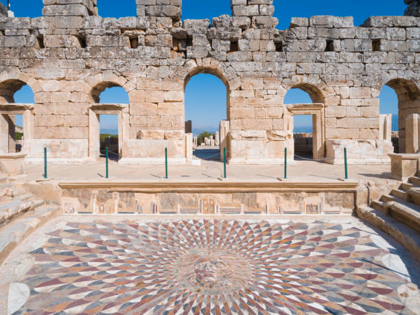 kibyra antigua ciudad, burdur. turquía - mosaic ancient greek culture greek mythology fotografías e imágenes de stock