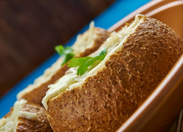 istock Onion Soup Bread Bowls 1421599794