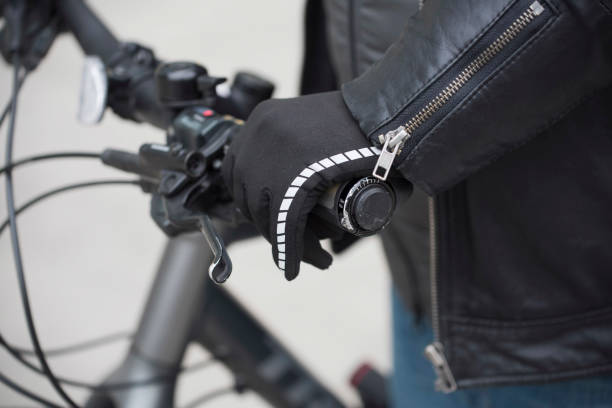 istock bicycle and snow in winter 1421627484