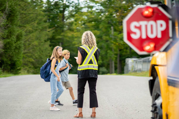 istock Boarding the School Bus 1421671353