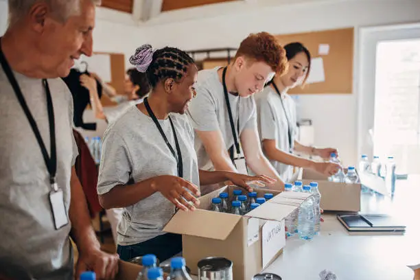 Photo of Volunteers working together