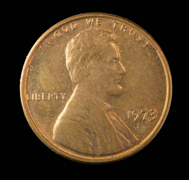 istock 1973 S Lincoln US penny 1421727417