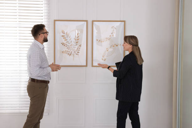 istock People viewing exposition in modern art gallery 1421809394