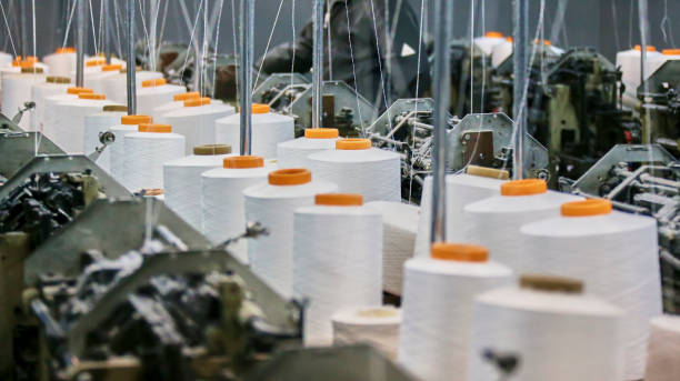 fibra de vidro tecida em um cockpit macio. - textile industry - fotografias e filmes do acervo