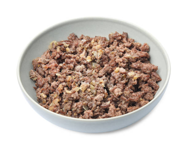 istock Bowl with fried minced meat isolated on white 1421899267