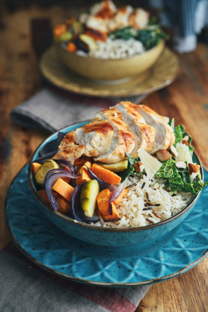 istock Farmers Harvest Chicken Rice Bowl 1421984083