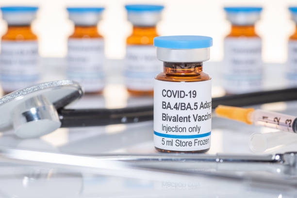 Bivalent COVID-19 Vaccines  omicron BA.4 BA.5 variants Fictitious COVID-19 BA.4 BA.5 vaccine covid 19 vaccine stock pictures, royalty-free photos & images
