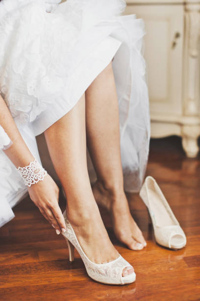 istock Bride in the morning during wedding preparations 1422127491