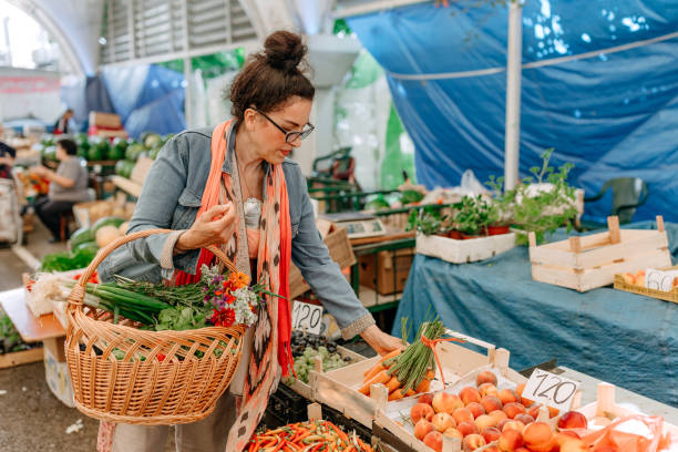 istock Let me take a look at these carrots 1422149215