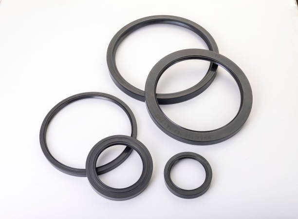 metal and rubber bonded oil seals used in automotive and other engineering applications group of oil seals used in automotive and other engineering applications gasket stock pictures, royalty-free photos & images