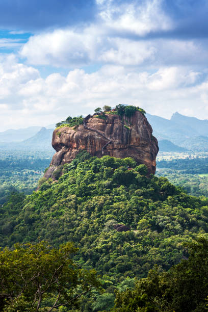 Sigiriya Lion's Rock in Sri Lanka Sigiriya Lion's Rock, Matale District, Central Province, Sri Lanka sri lanka pattern stock pictures, royalty-free photos & images