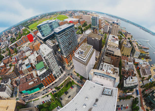 centro de la ciudad - downtown core fotografías e imágenes de stock