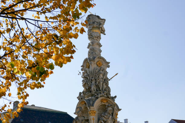 Retz is little countryside town, surrounded by vineyards