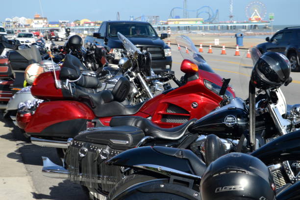 motocykle customowe w the spot. galveston beach, houston teksas - canadian beach audio zdjęcia i obrazy z banku zdjęć