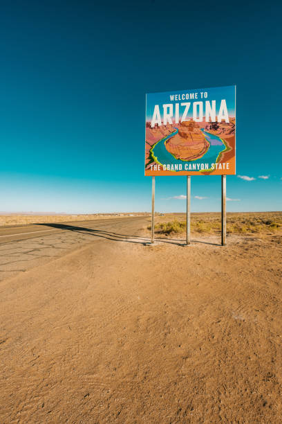 istock Welcome to Arizona sign 1422416469