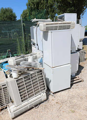 landfill for the collection of broken household appliances used with refrigerators and air conditioning systems that are disused and ready to be destroyed