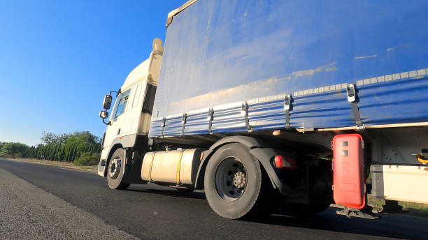 istock Close Up Truck 1422499375
