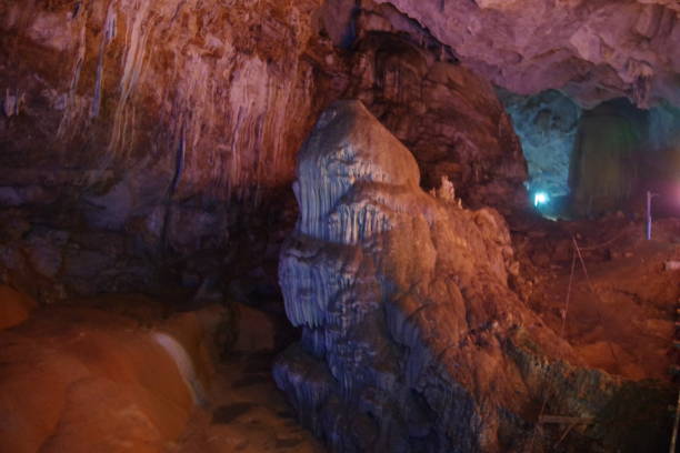 istock Saddan Cave in Hpa-An 1422507906