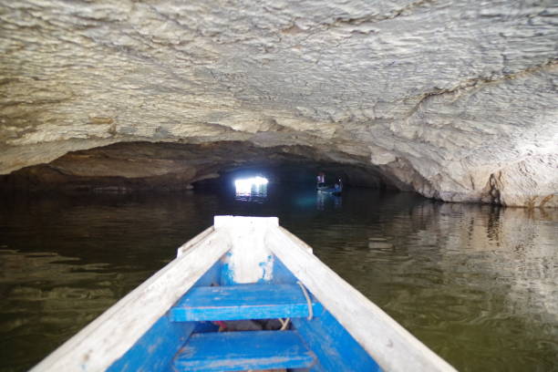 istock Saddan Cave in Hpa-An 1422509595