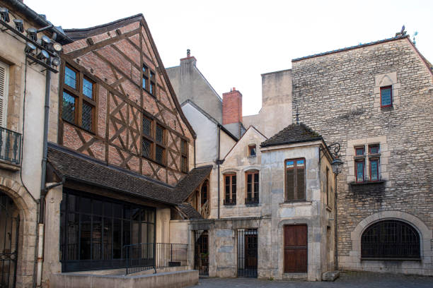 istock Architecture of old half-timbered houses in Dijon 1422558852