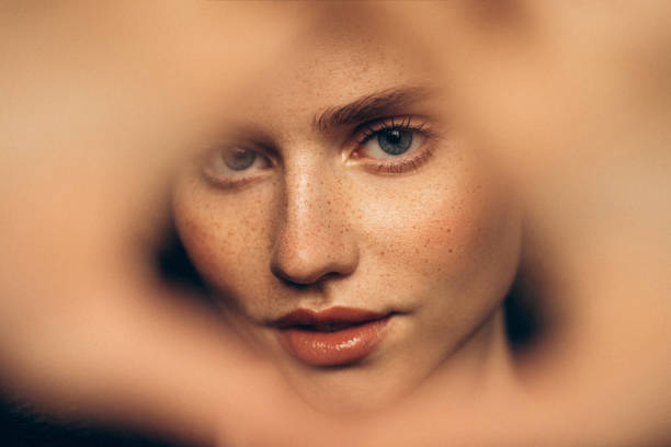 istock Beautiful redhead woman 1422586515