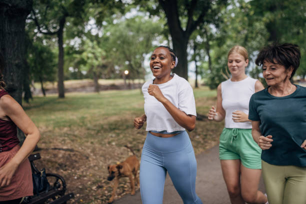 istock Friends jogging together 1422599555