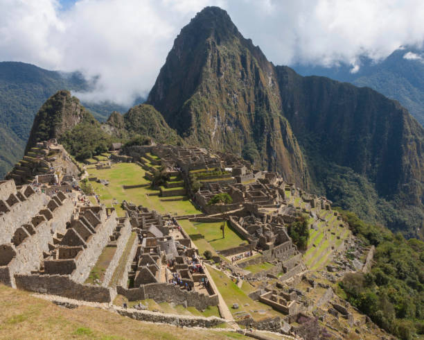 istock Machu Picchu high view early morning, Peru 1422618255
