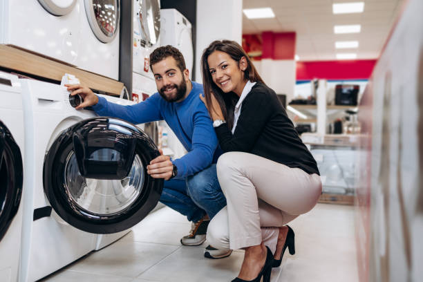 istock Young couple in shopping. 1422628367
