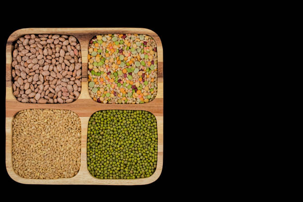 istock close up green ,yellow  peas and beans mix background 1422752351