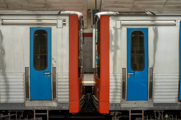 istock symmetry at the intersection between two subway passenger carriages 1422769528