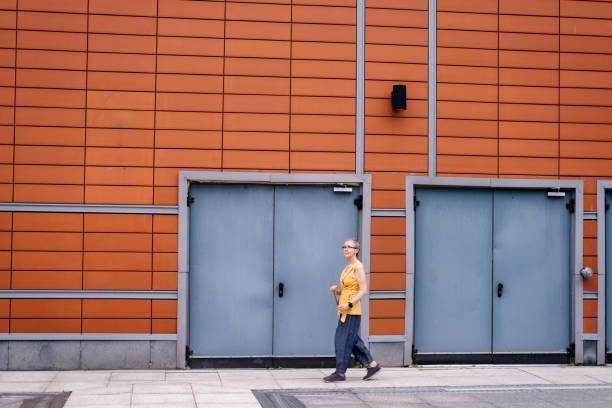 istock People in Places 1422790388
