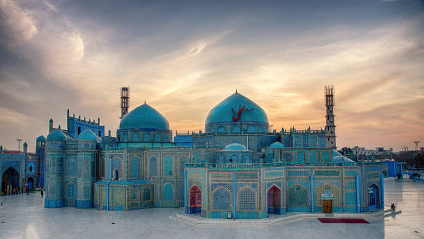 Shrine of Hazrat Ali (Blue Mosque) The Shrine of Hazrat Ali locate in Mazar-e-Sharif blue mosque stock pictures, royalty-free photos & images